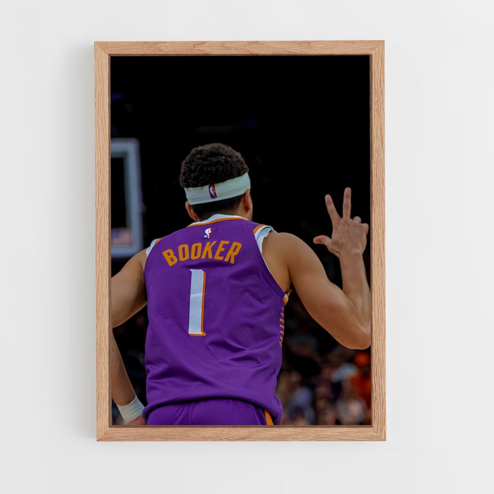 Poster Le Héros en Violet – affiche Basketball (vue 4)